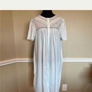 Vintage Mint Condition Cottagecore Granny Chic Prairie Night Gown Sz M